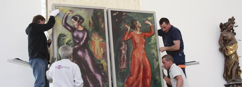 Arthandling: Bilderhängung durch hs art service austria